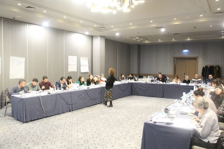 Avukatlar İçin ’İnsan Hakları Eğitimi’ Düzenlendi