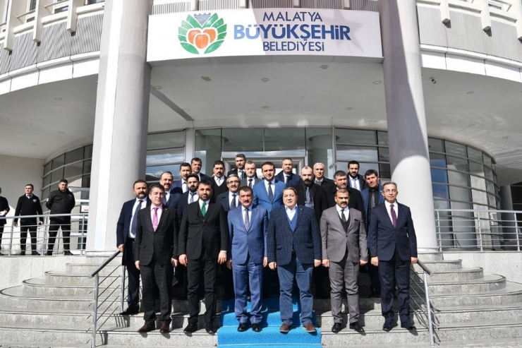 Mhp‘lilerden Gürkan’a Ziyaret