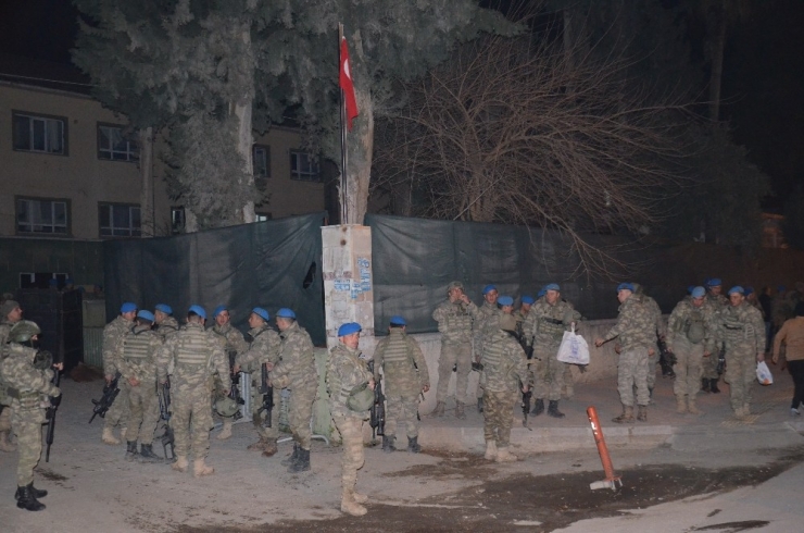 Hatay’a Askeri Sevkiyat