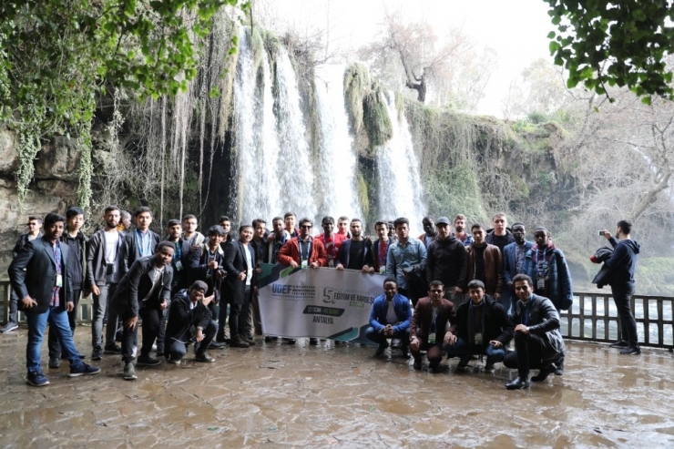 5. Uluslararası Öğrenciler Eğitim Ve Kardeşlik Kampı Antalya’da Gerçekleştirildi