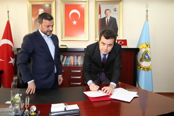 Yüreğir Belediyesi Tse İle Asansör Protokolü İmzaladı