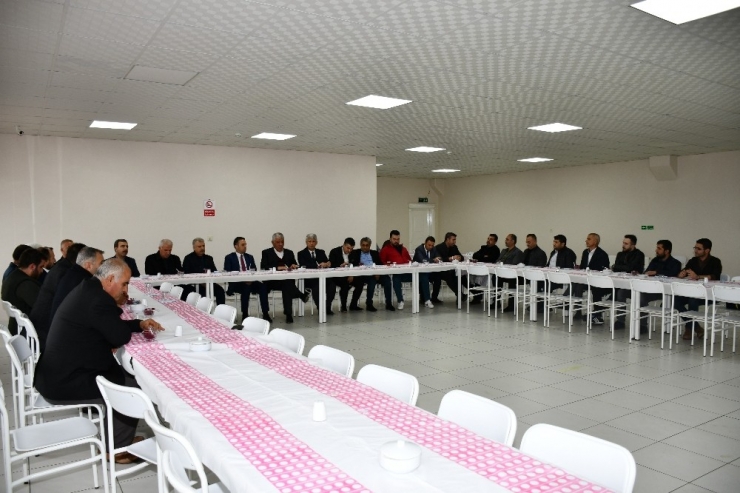 Atso Yönetimi, Kahta Osb’de Sanayicilerle Bir Araya Geldi