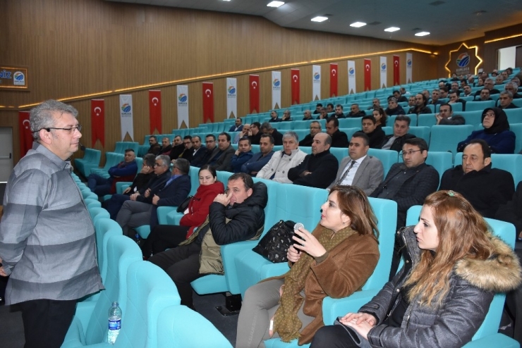 Okul Müdürlerine “Proaktif Eğitim Liderliği” Semineri Verildi