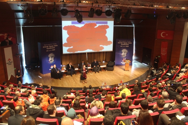 Yapay Zekanın Eğitimdeki Yeri Ve Önemi Masaya Yatırıldı