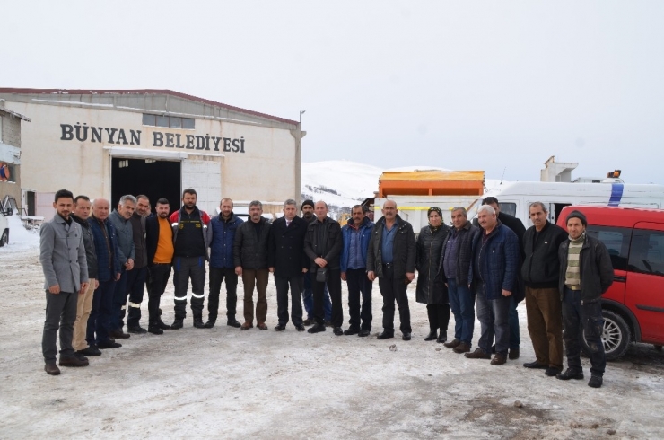 Başkan Altun Ve Mahalle Muhtarlarından Ekiplere Teşekkür Ziyareti