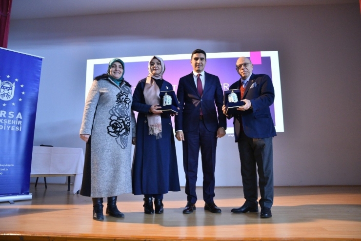 Liselilere ‘Zarafet’ Eğitimi