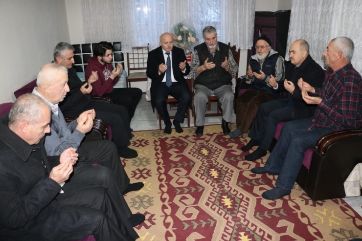 Şehit Uzman Çavuş’un Ailesine Taziye Ziyareti