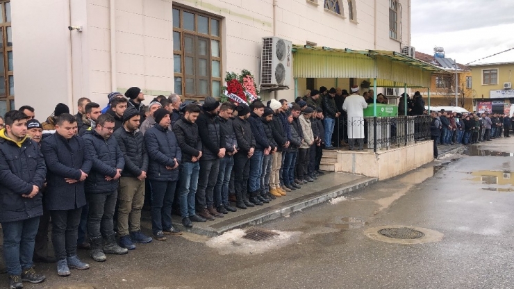 Kepçe Operatörünü Son Yolculuğuna Uğurlandı