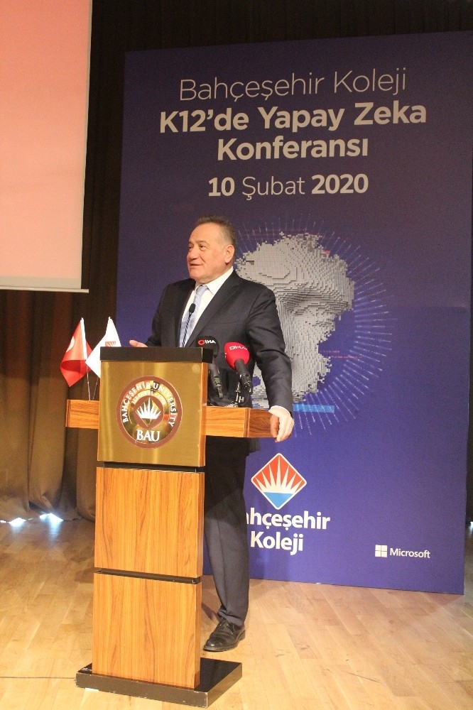 Yapay Zekanın Eğitimdeki Yeri Ve Önemi Masaya Yatırıldı