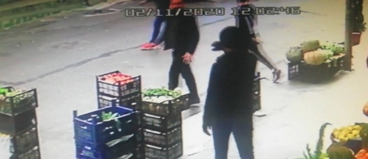 Apartmanda Kavga Etti, Kaçmaya Çalışırken Kıskıvrak Yakalandı