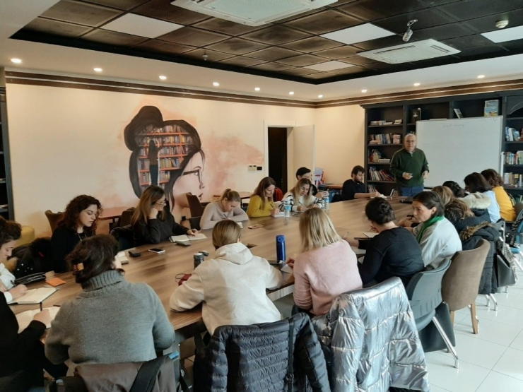 Göktürk Kültür Merkezi’nde Girişimcilik Kursu Başladı