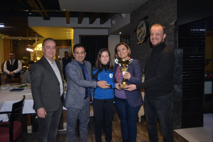 Perilerden Başkan Hürriyet’e Kupa Sözü