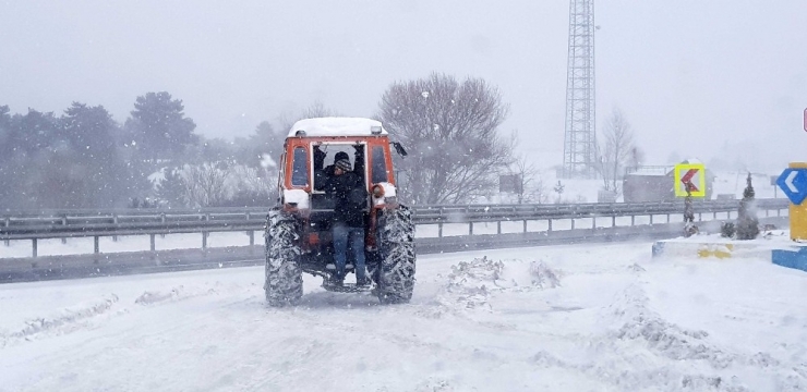 Karabük’te Yüksek Kesimlerde Kar Ve Tipi Etkili Oluyor