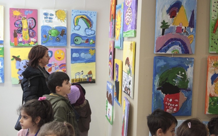 Kartallı Kreş Öğrencileri Düşlerini Resimle Anlattı