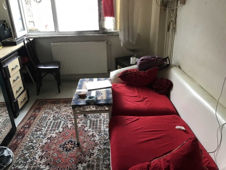 İstanbul’da Korkunç Cinayet: “Anne Ben Ölüyorum”