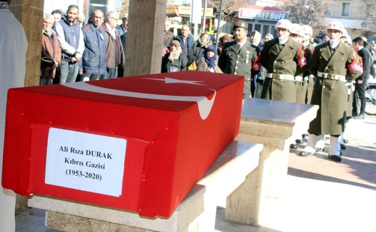 Kıbrıs Gazisi Son Yolculuğuna Uğurlandı