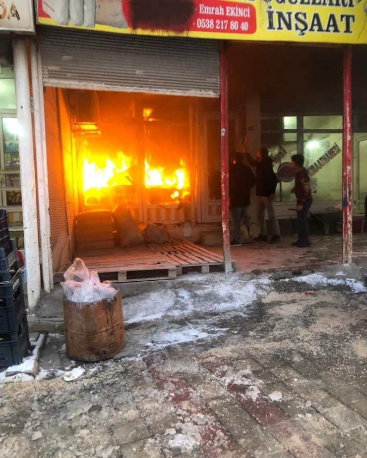 Mazıdağı’nda Korkutan Yangın