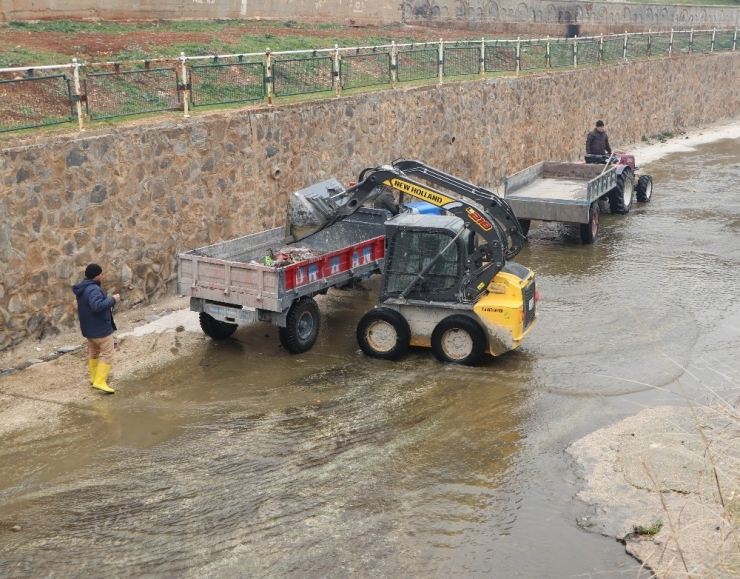 Şanlıurfa’da Dereler Temizlendi