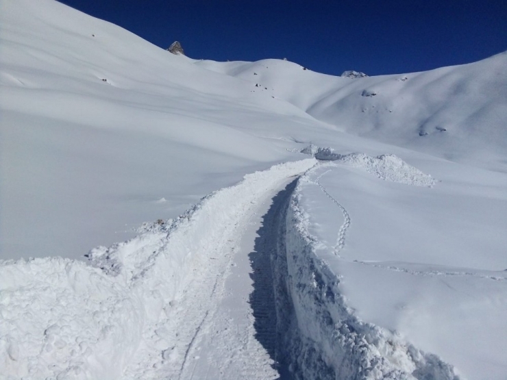 Kato’da Kar Kalınlığı 6 Metreyi Buldu