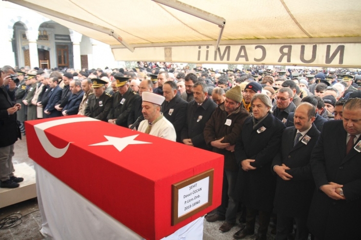 Şehide Son Dokunuş