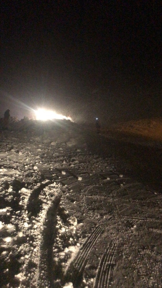 Trabzon-gümüşhane Karayolu Zigana Dağı Mevkiinde Çığ