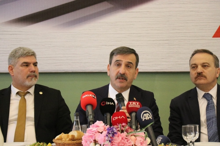 Milli Elektrikli Trenin Gövde Üretimleri Yapılmaya Başlanıldı