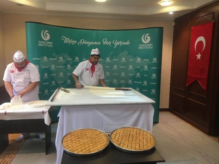 Ukrayna’da Antepli Ustalardan Baklava Tanıtımı