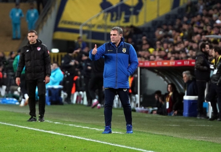 Ziraat Türkiye Kupası: Fenerbahçe: 0 - Kırklarelispor: 0 (İlk Yarı)