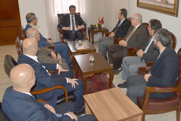 Akamder Başkanı Karslıoğlu: "Adana İçin Her Güzel Atılımda Varız"