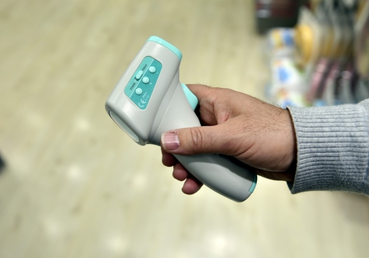 Koronavirüs Endişesiyle Yerli Üretim Ateş Ölçerlere Talep Arttı