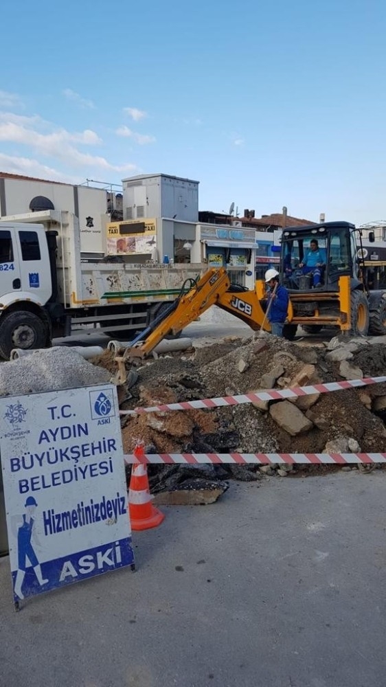 Kuşadası’nın Alt Yapısı Yenileniyor