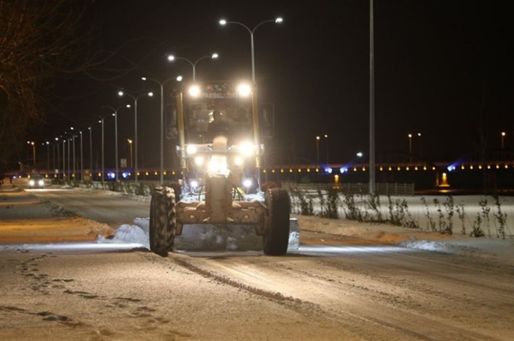 Başkan Kılıç: "Kar Yağışının Günlük Hayatı Olumsuz Yönde Etkilemesinin Önüne Geçtik"