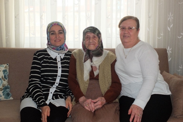 105. Yaş Gününü Kutladı