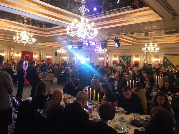 Boşnaklar Birlik Beraberlik İçin Bir Araya Geldi