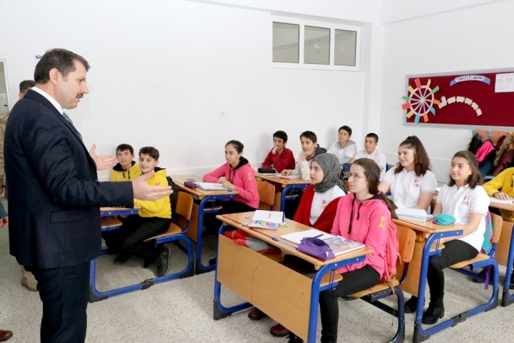 “Çok Çalışırsanız Başarılı Olursunuz”