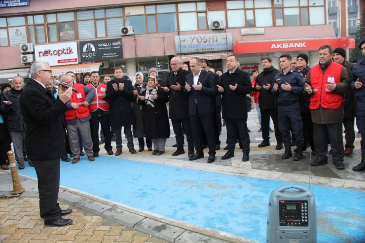 Devrek’ten Elazığ Ve Malatya’ya Yardım Malzemesi