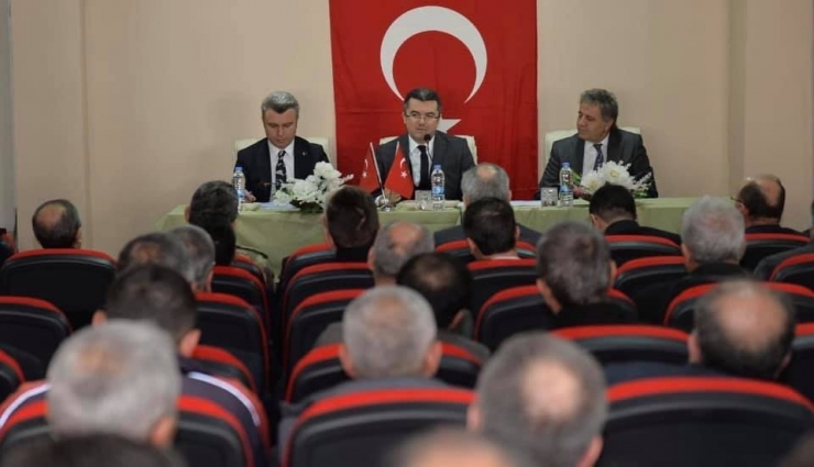 Vali Memiş, Tortum Ve Uzundere’de Muhtarlarla Bir Araya Geldi