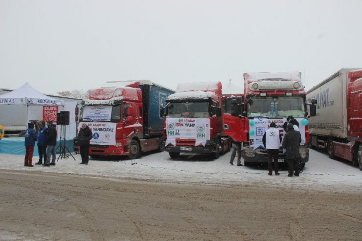 Erzurum’dan İdlib’e 25 Tır Yardım