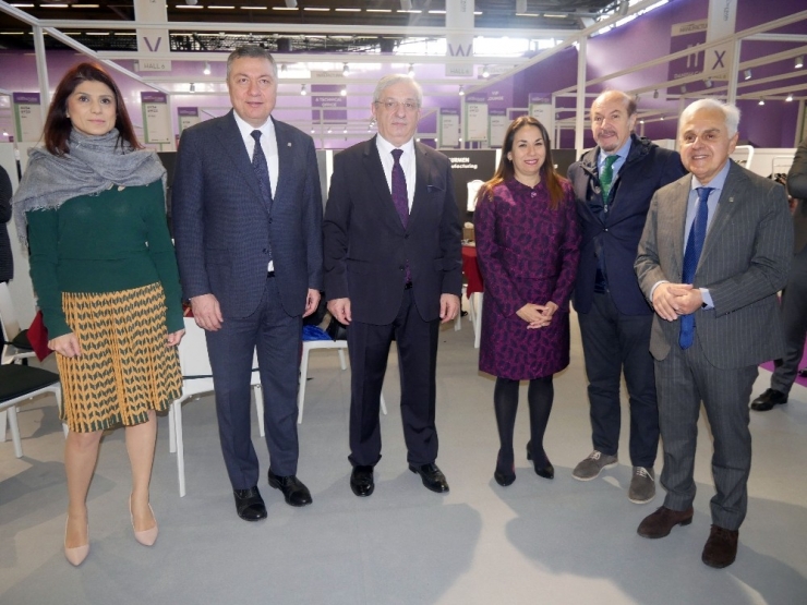 Paris’teki Premiere Vision Fuarı’nda Türkiye Rüzgarı