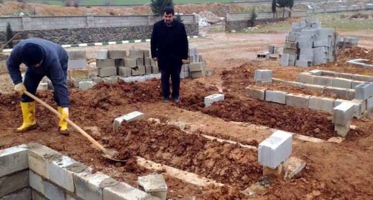 Birlikte Ölen Çift Yan Yana Defnedildi