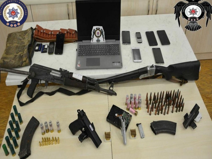 Gaziantep’te Terör Örgütü Propagandası Yapan 12 Kişi Yakalandı