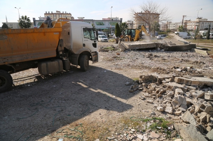 Haliliye’de Metruk Yapının Yıkımı Gerçekleşti