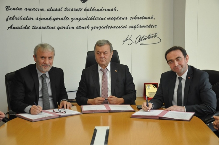 İtso’dan Eğitime Önemli Destek