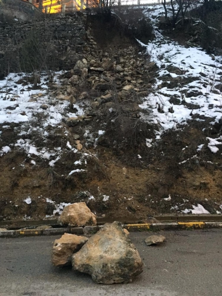 Karabük’te Yağışlar Sonrası Heyelanlar Meydana Geldi