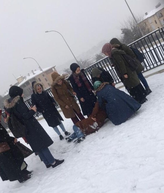 Kar Ve Buzlanma 30 Kişiyi Hastanelik Etti