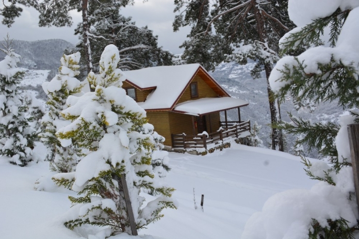 Yenice Ihlamur Teras’ta Kartpostallık Görüntüler