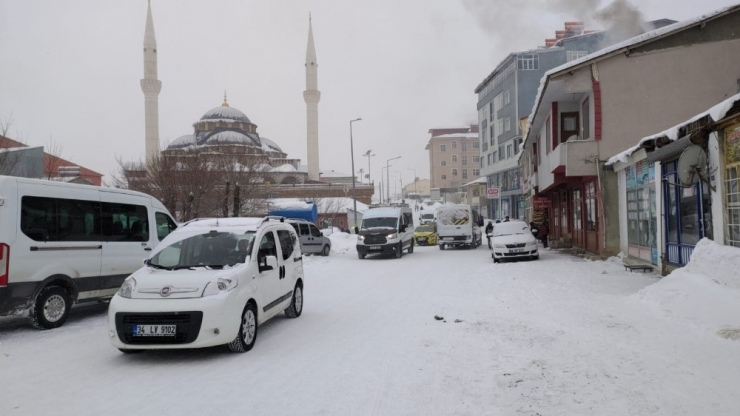 Karlıova’da Karla Mücadele