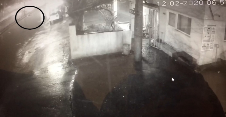 Yolun Karşısına Geçmek İsterken Canından Oldu