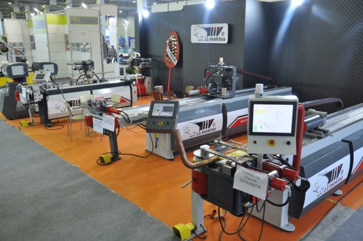 Uluslararası Arenada Liv Makina İmzası