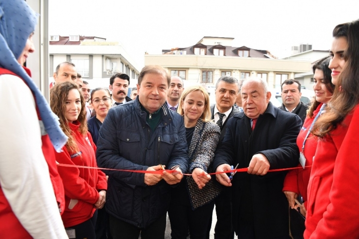 Maltepe Belediyesi ’Evde Sağlık Hizmeti’ Ağını Genişletti